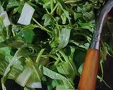 Foto langkah ke 2 dari resep Mie Kangkung Belacan.