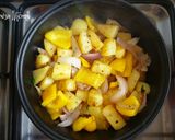 A picture of step 6 of Frittatas in Chimichurri sauce.