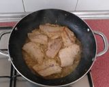 Foto del paso 4 de la receta Merluza con vino blanco