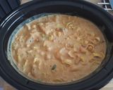 A picture of step 3 of Slow cooker chicken curry.