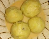 A picture of step 4 of Potatoes ball.