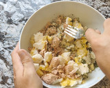 Foto del paso 5 de la receta: Huevos tontos de atún en freidora de aire