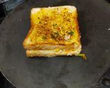 A picture of step 5 of Garlic And Corn Sandwich.