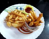 फ्रेंच फ्राइज फिंगरस पकोरा (French fries Fingers pakora recipe in Hindi) रेसिपी चरण 4 फोटो