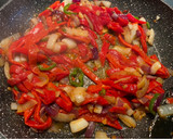 Foto del paso 3 de la receta: Shakshuka de pimientos asados