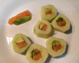 Foto del paso 6 de la receta: Falso sushi de pepino, salmón y atún