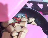 Foto langkah ke 3 dari resep Sosis asam manis.
