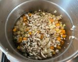 Foto del passaggio 3 della ricetta 175 • Zuppa di verza, zucca, ceci, funghi e speck