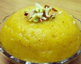 A picture of step 4 of Kesariya semolina halwa.