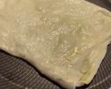 Une image de l'étape 3 de Msemen (crêpe orientale).