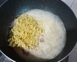 Foto langkah ke 3 dari resep Indomie kuah susu a.k.a Carbonara.