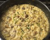Foto del paso 11 de la receta: Raviolones de pollo asado al curry con crema de puerros y hongos silvestres