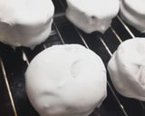 Foto del paso 10 de la receta: Alfajor glaseado sin tacc☕️