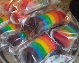 Foto langkah ke 4 dari resep Bolu gulung rainbow.