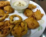 A picture of step 2 of Bhajiyas.