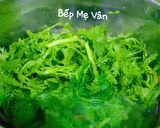 Hình bước làm 2 của món Canh rau tần ô nấu tôm tươi