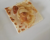 Foto del paso 6 de la receta: Pastel de pollo y cebolla caramelizada picante