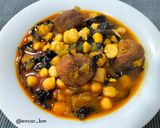 Foto del paso 9 de la receta: Potaje de garbanzos con calabaza y trompetas de la muerte