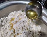 A picture of step 3 of गुजराती लौकी के थेपला (louki ke thepla recipe in hindi).