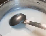 A picture of step 1 of Dates kulfi.
