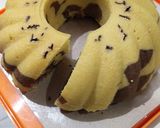 Foto langkah ke 7 dari resep Marmer Sponge Cake 3 Telur.