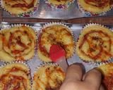 Foto langkah ke 10 dari resep Pizza Roll.