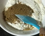 A picture of step 3 of Strawberry Oats Crumble Bars: EGGLESS.