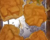 Foto langkah ke 2 dari resep Mango Yogurt Bites.