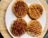 A picture of step 2 of Veg Burger.