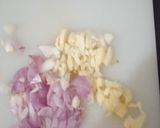 Foto langkah ke 2 dari resep Sayur daun pakis dan daun pepaya.