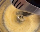 Foto del paso 2 de la receta: Brownie cubierto de cheesecake