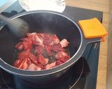 Foto del paso 1 de la receta: Estofado de ternera con patatas