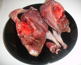 Foto del paso 1 de la receta: Escabeche de paloma torcaz