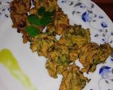 Drumstick leaves pakoda recipe step 3 photo