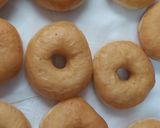 Foto langkah ke 5 dari resep Donat Pisang.