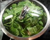 A picture of step 5 of Spinach and ricotta fluffy pie.