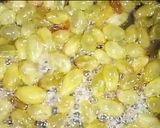 A picture of step 4 of Green grapes murabba.