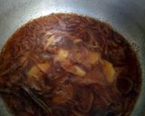 A picture of step 6 of Aloo Akni.