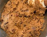 Hình bước làm 4 của món Chunky Coffee Pecan Chocolate Chip Cookies