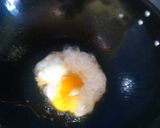 Foto langkah ke 1 dari resep Telur Mata Sapi Saos Kemangi.