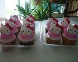 Foto del paso 12 de la receta Cupcakes de Hello Kitty