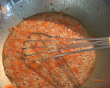 Foto del paso 2 de la receta: Bizcocho de zanahorias con pasas, nueces y orejones