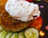A picture of step 5 of Poached Egg.