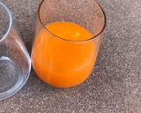 A picture of step 7 of Pawpaw smoothie.