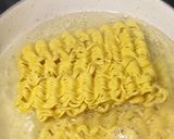 Foto langkah ke 1 dari resep Mie Chili Oil.