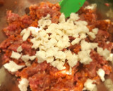 Foto del paso 3 de la receta: Hamburguesa de chorizo con champiñones al ajillo
