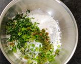 અક્કી રોટી (Karnataka) રેસીપી સ્ટેપ2ફોટો