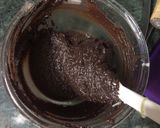 A picture of step 2 of Instant Oreo cups cakes.
