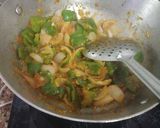 A picture of step 4 of Creamy Cheese Chilli.