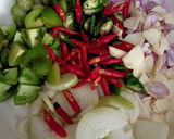 Foto langkah ke 2 dari resep Garang Asem Ayam.
